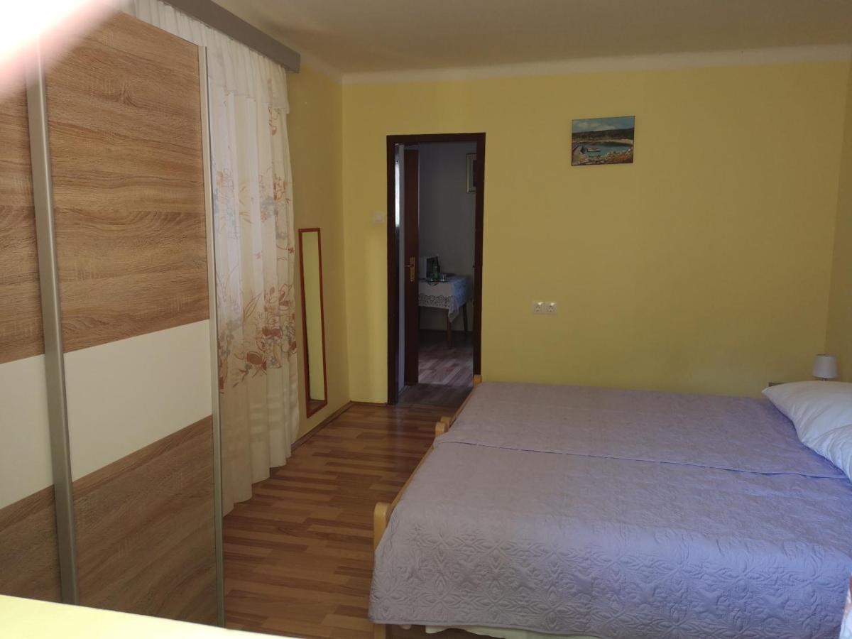Apartment Zelina Mali Losinj Bagian luar foto