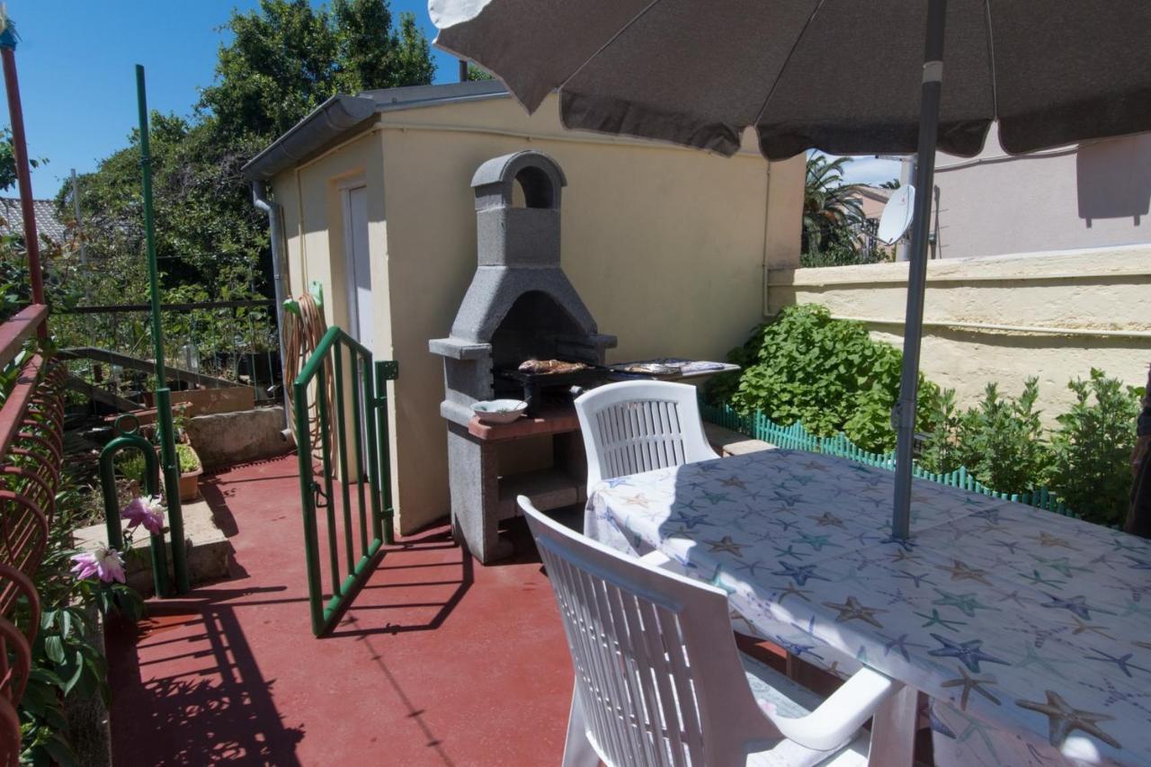 Apartment Zelina Mali Losinj Bagian luar foto