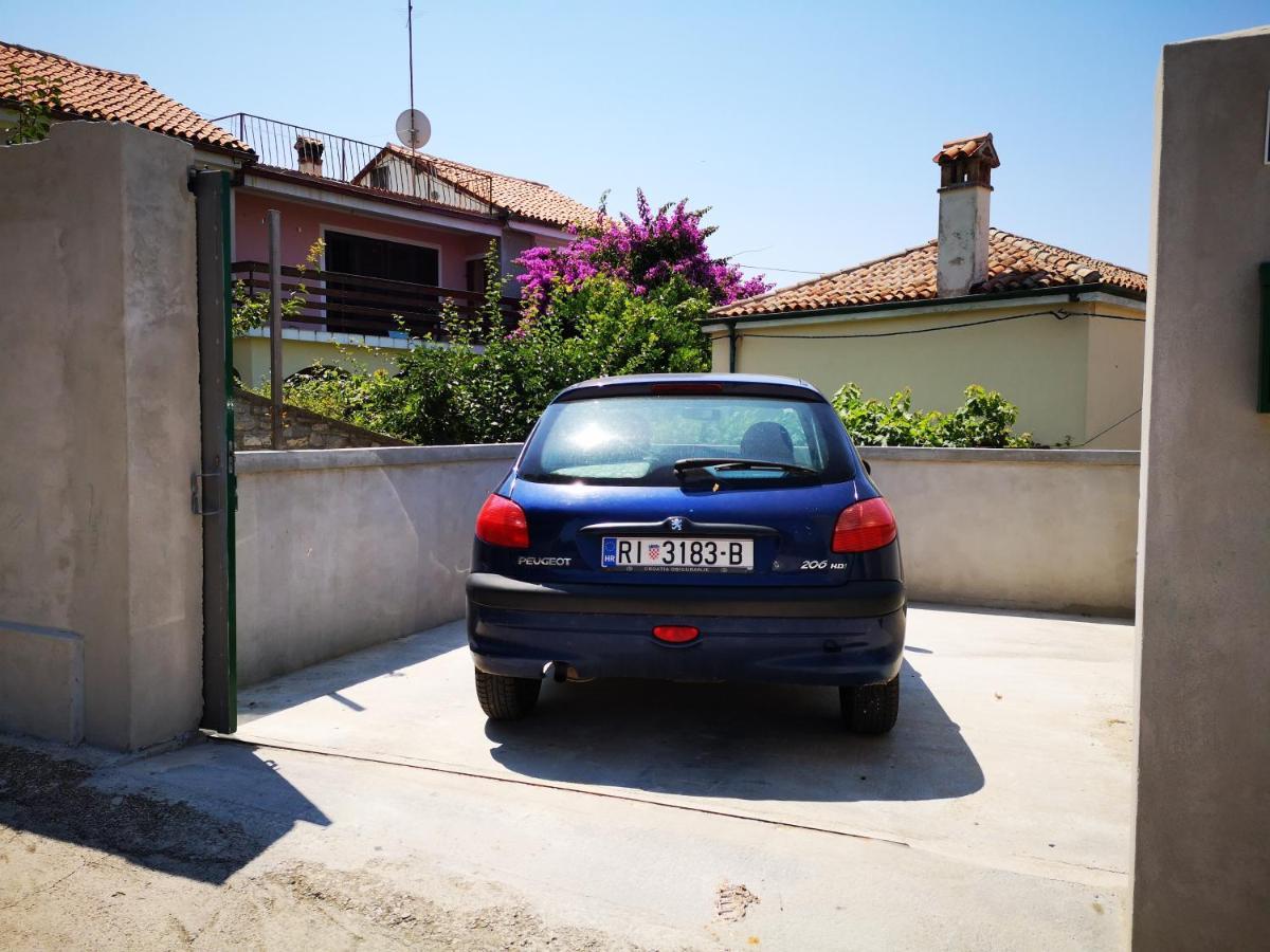 Apartment Zelina Mali Losinj Bagian luar foto
