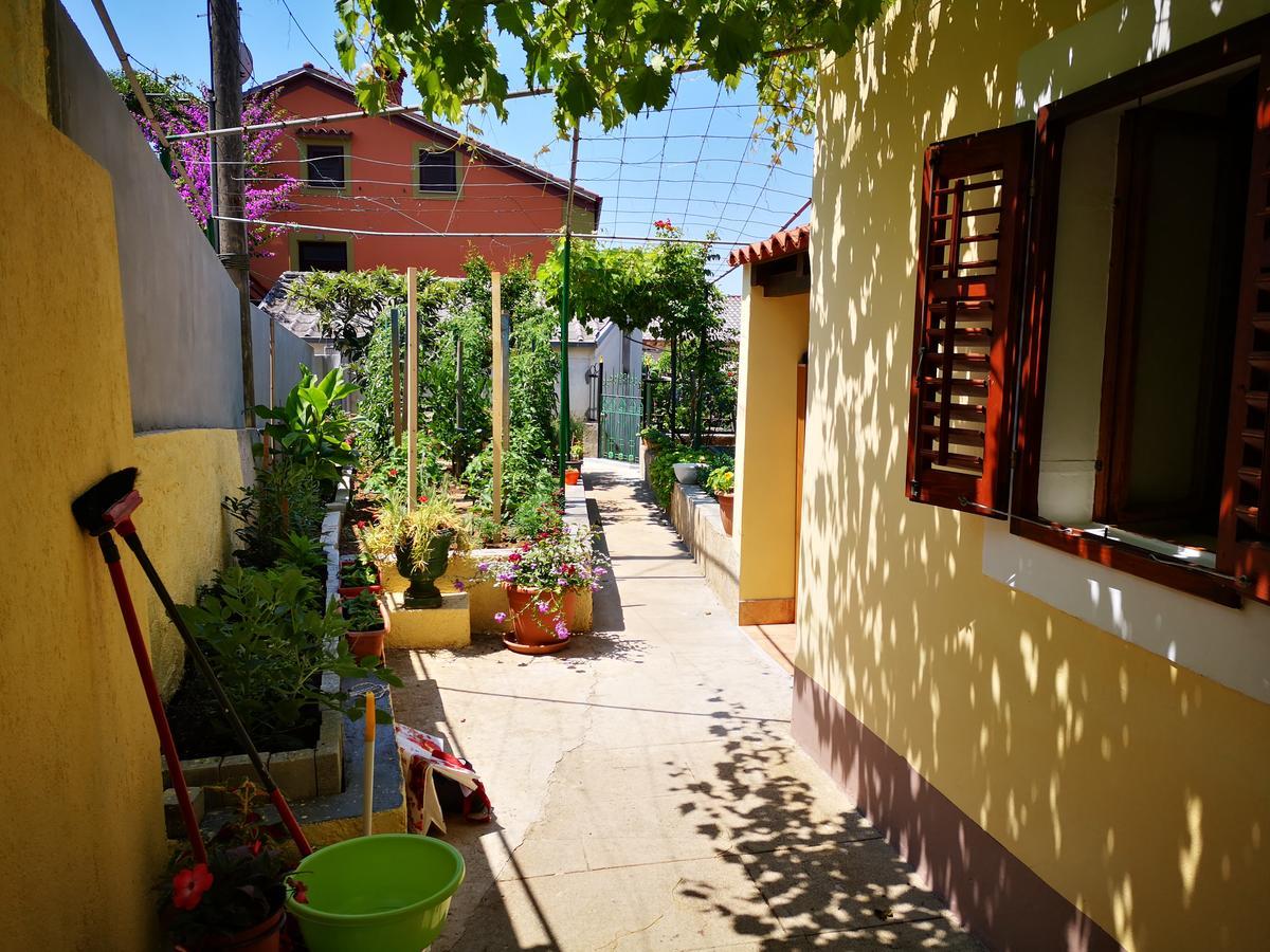 Apartment Zelina Mali Losinj Bagian luar foto
