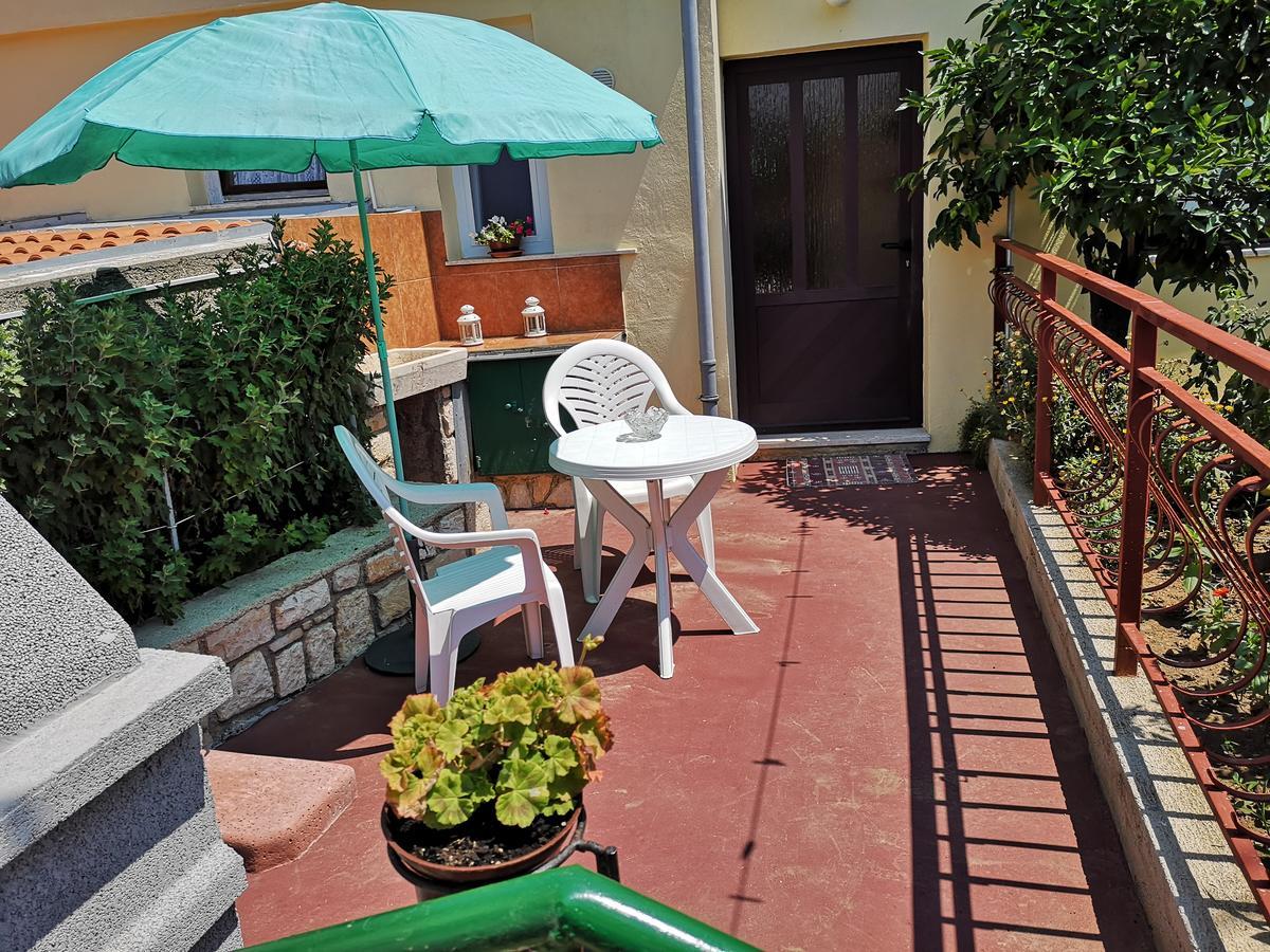 Apartment Zelina Mali Losinj Bagian luar foto